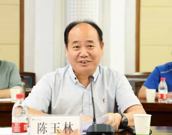 9a85f831971c47d1aa94cbf110f8edf0.jpg 副董事长陈玉林出席水利工程评估会.jpg